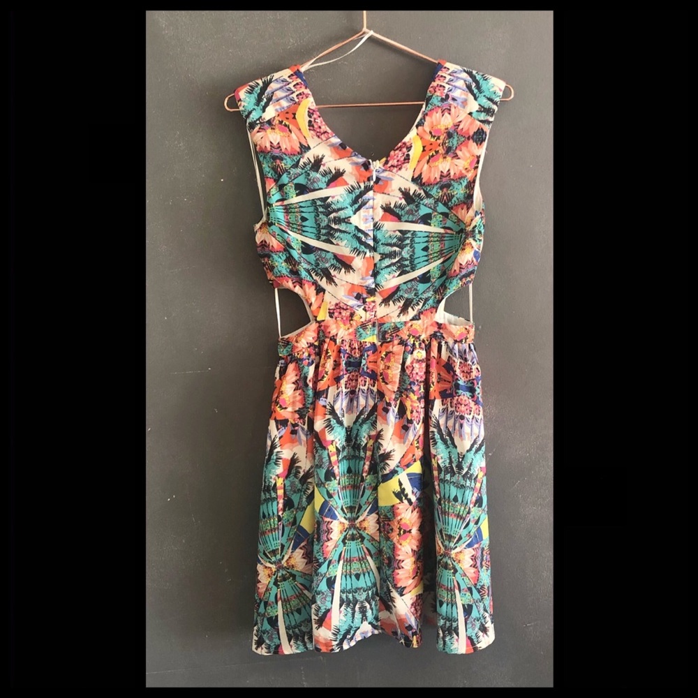 JEALOUS TOMATO cut-out fit & flare dress - EUC - Picture 3 of 8